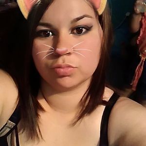 Meet your Posher, Magaly